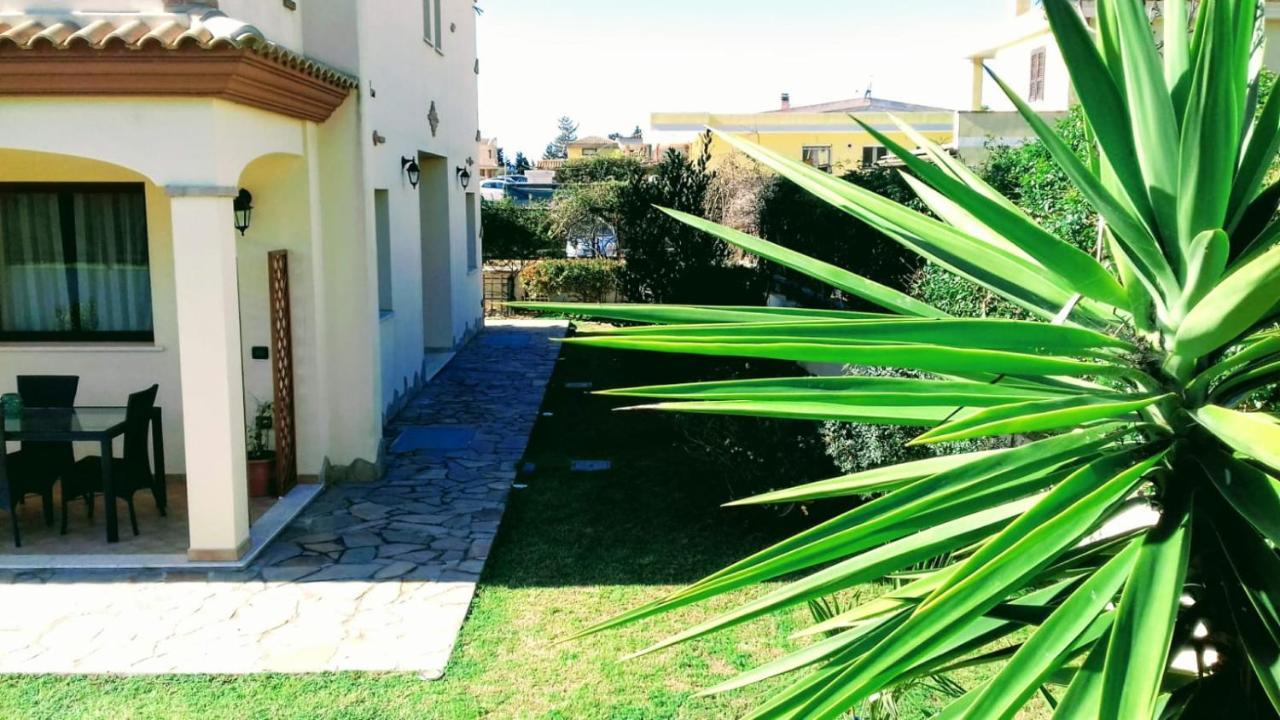 Casa Vacanze Menta Fiorita Flumini di Quartu Exterior photo